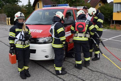 Nr.06 Simulierung Einsatz mit hydraulischem Rettungsgerät